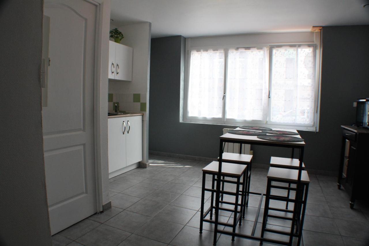 Le Cottage Des Curie Calais Bagian luar foto