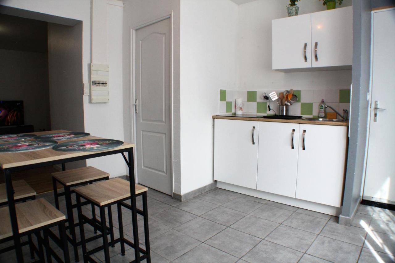 Le Cottage Des Curie Calais Bagian luar foto