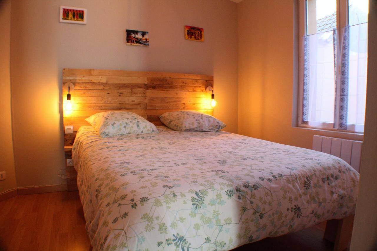 Le Cottage Des Curie Calais Bagian luar foto