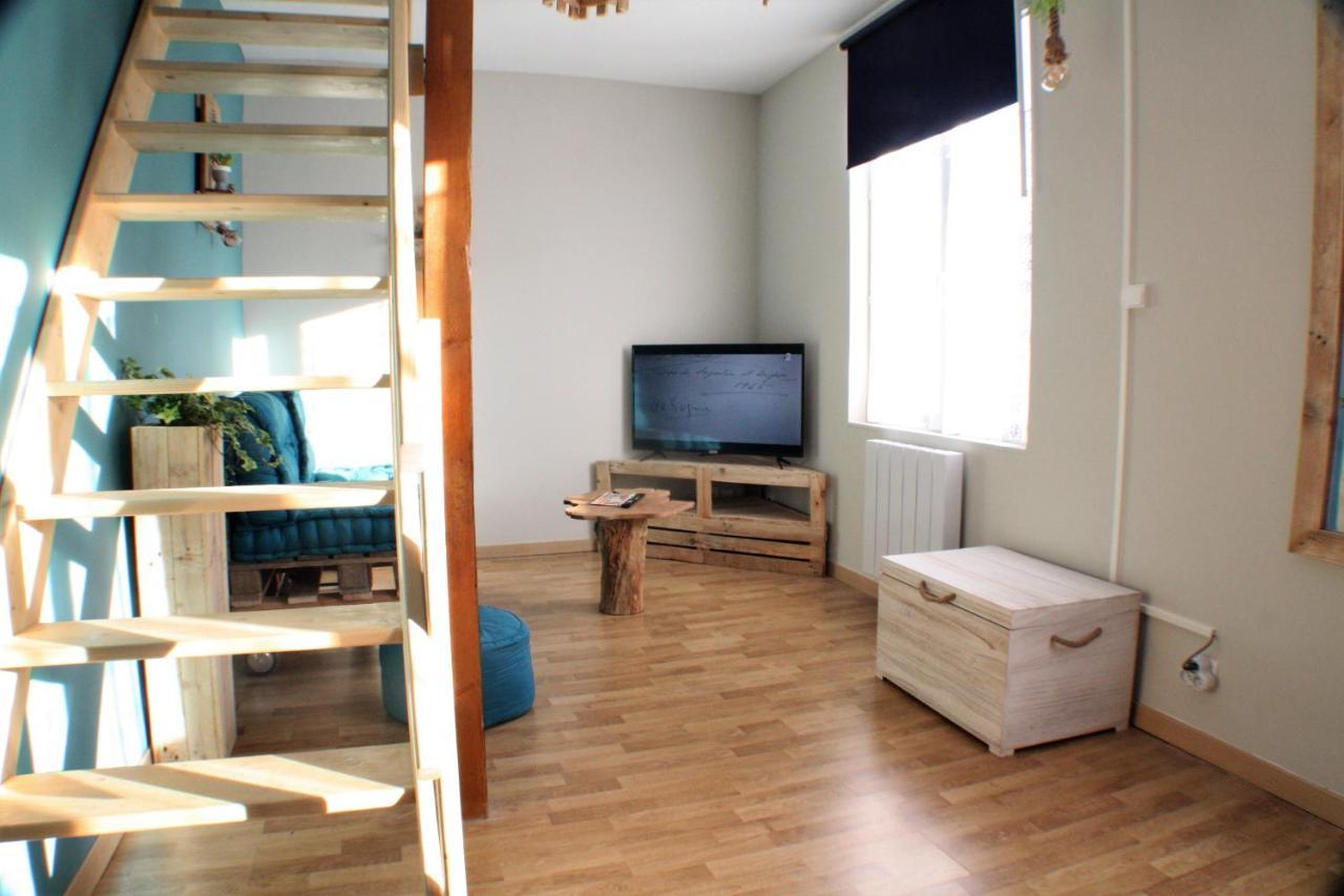 Le Cottage Des Curie Calais Bagian luar foto